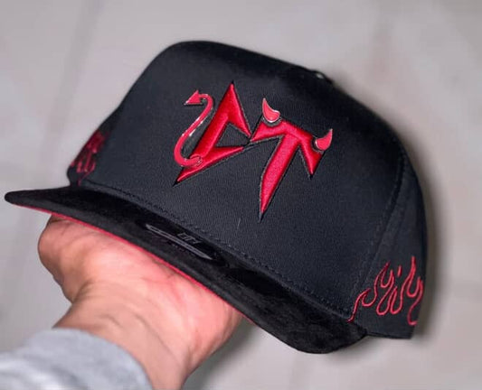 GORRA BIGG BOSS NEGRA CORRIDOS TUMBADOS